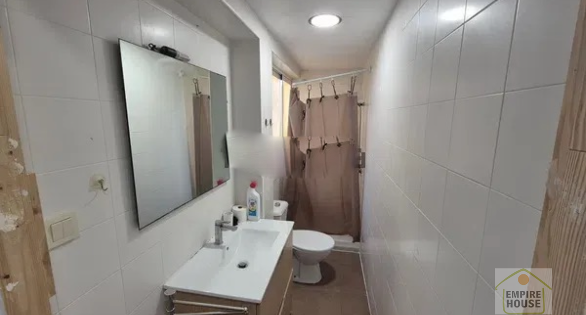 For sale of flat in Valencia