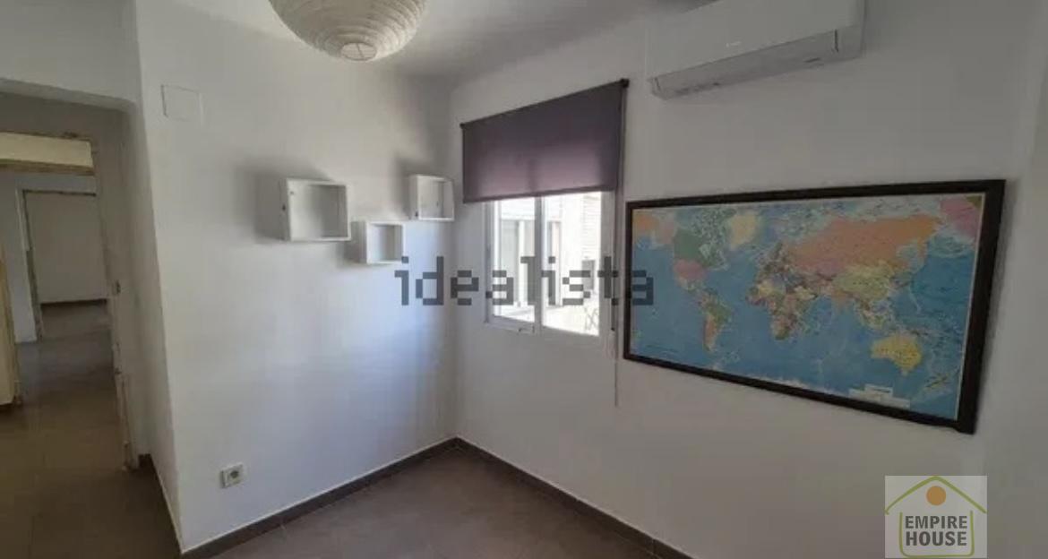 For sale of flat in Valencia