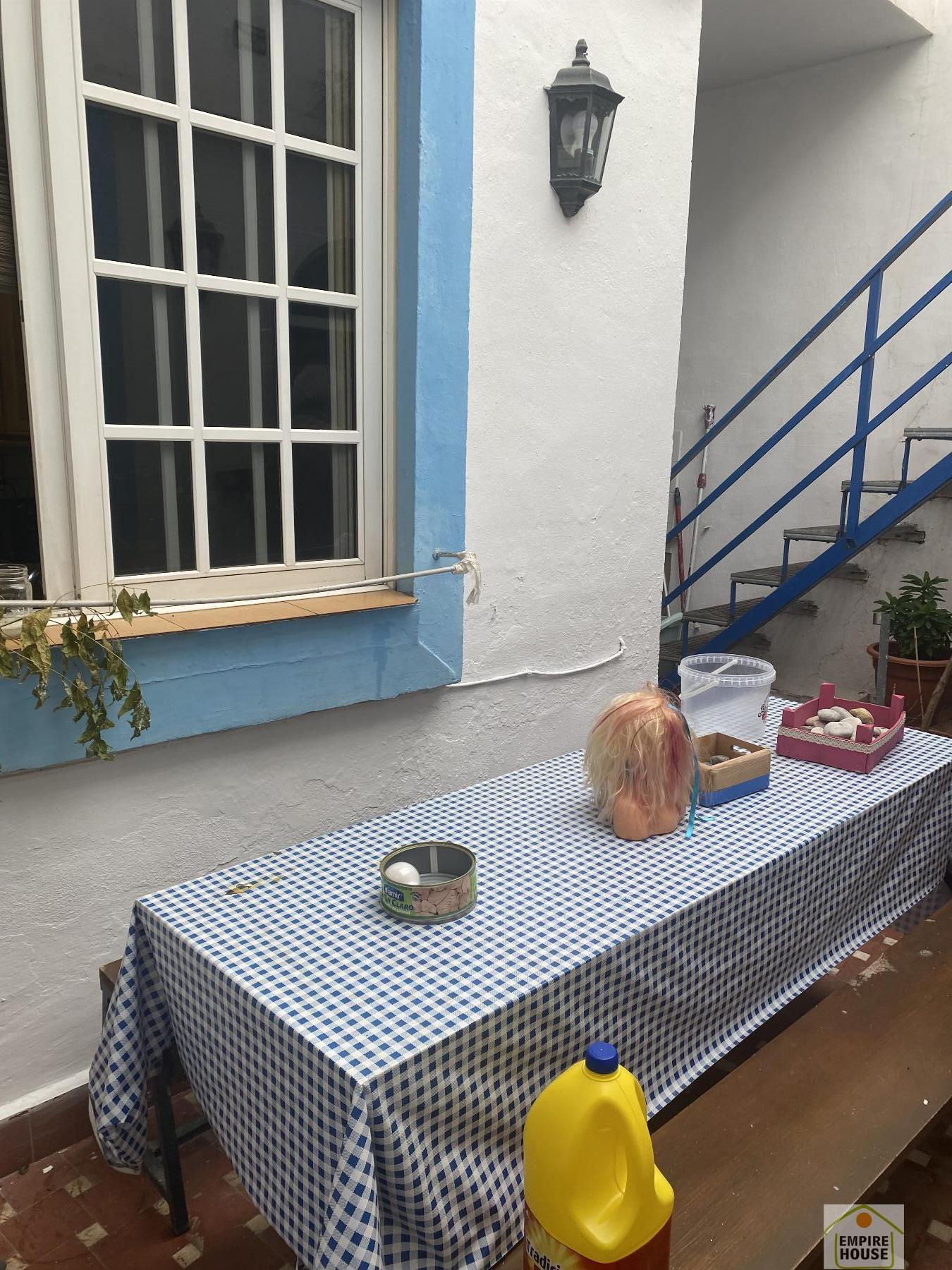 For sale of building in Sagunto Sagunt