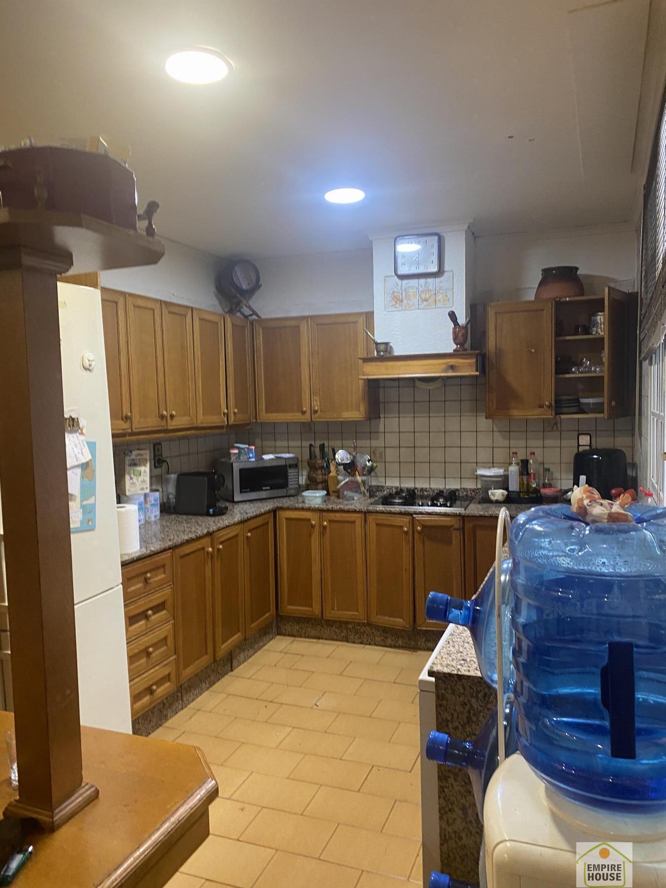 For sale of building in Sagunto Sagunt