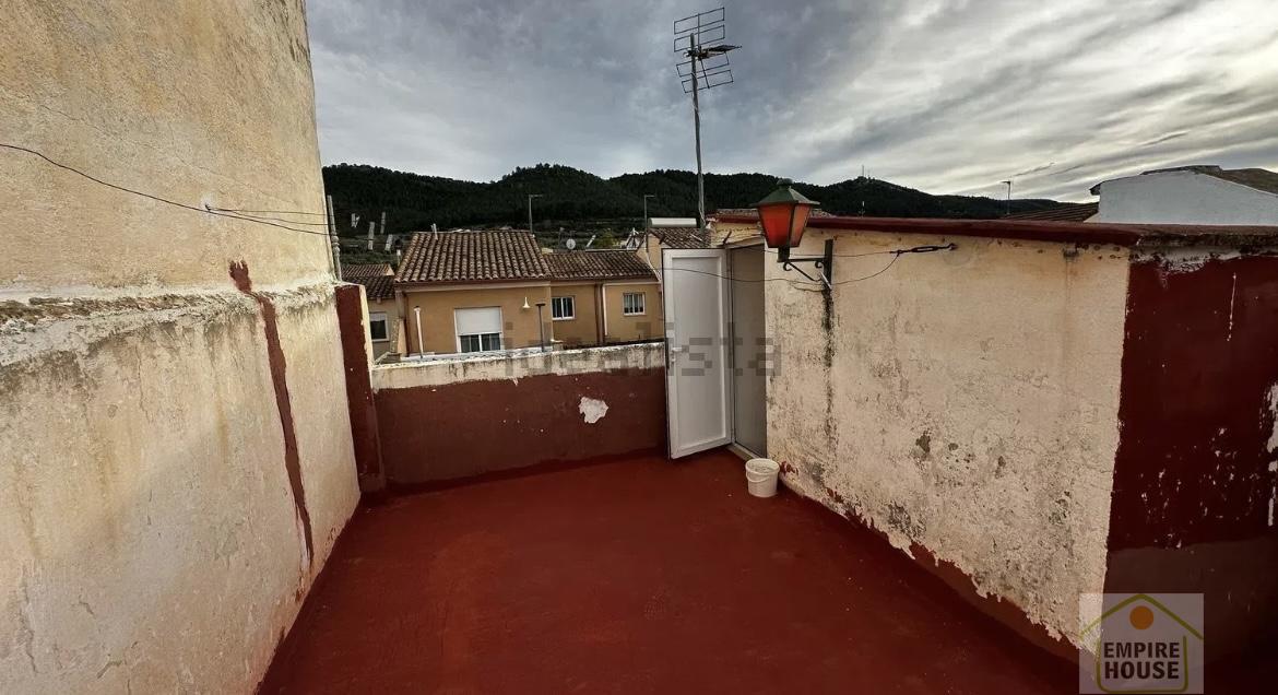 Venta de casa en Enguera