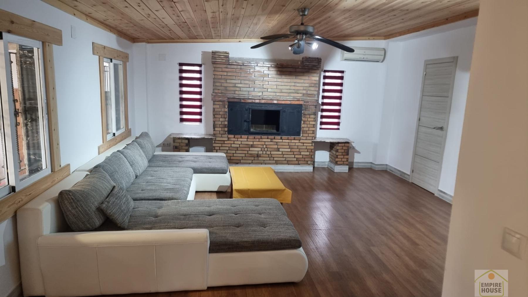 Venta de chalet en Macastre