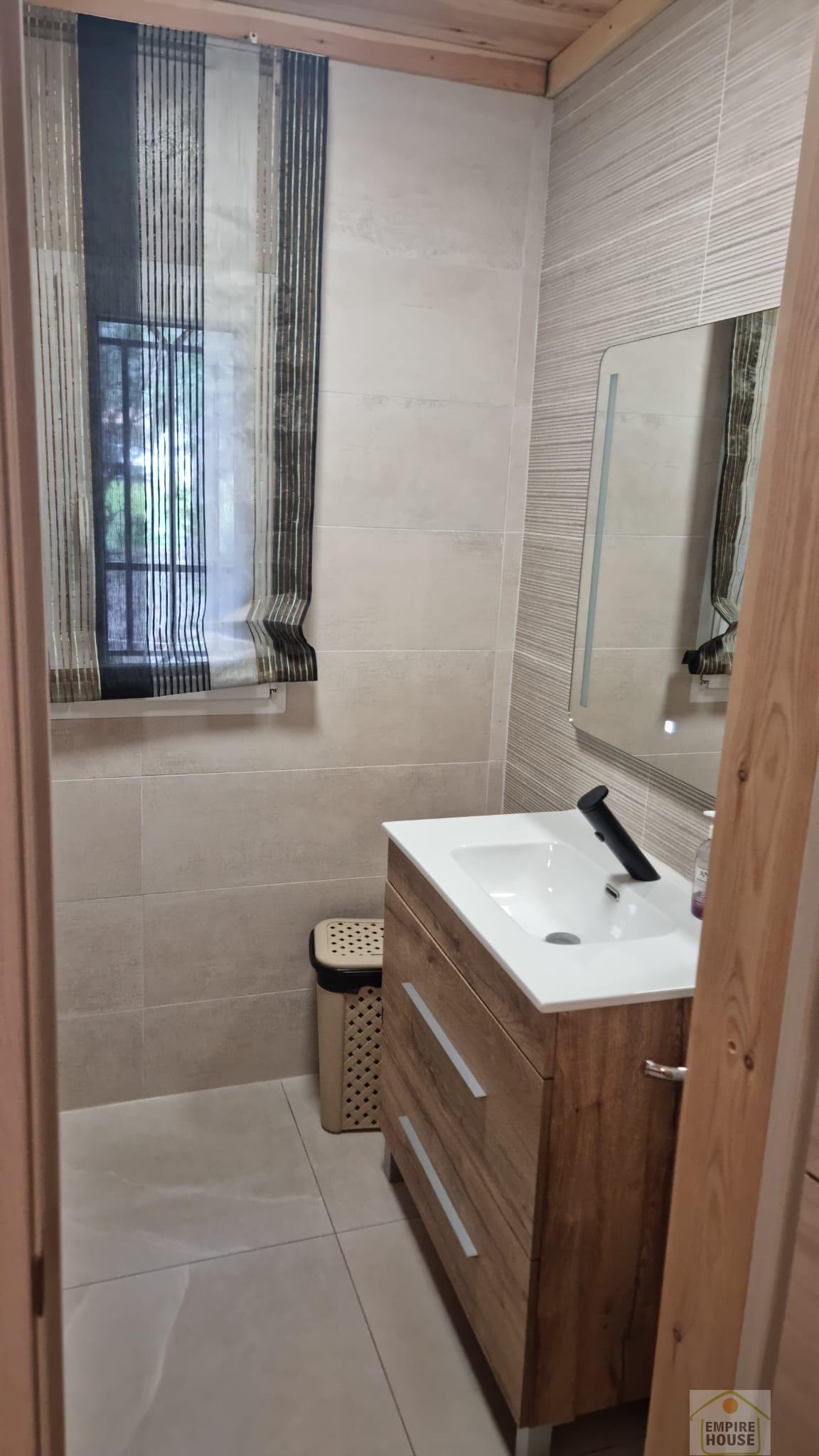 Venta de chalet en Macastre