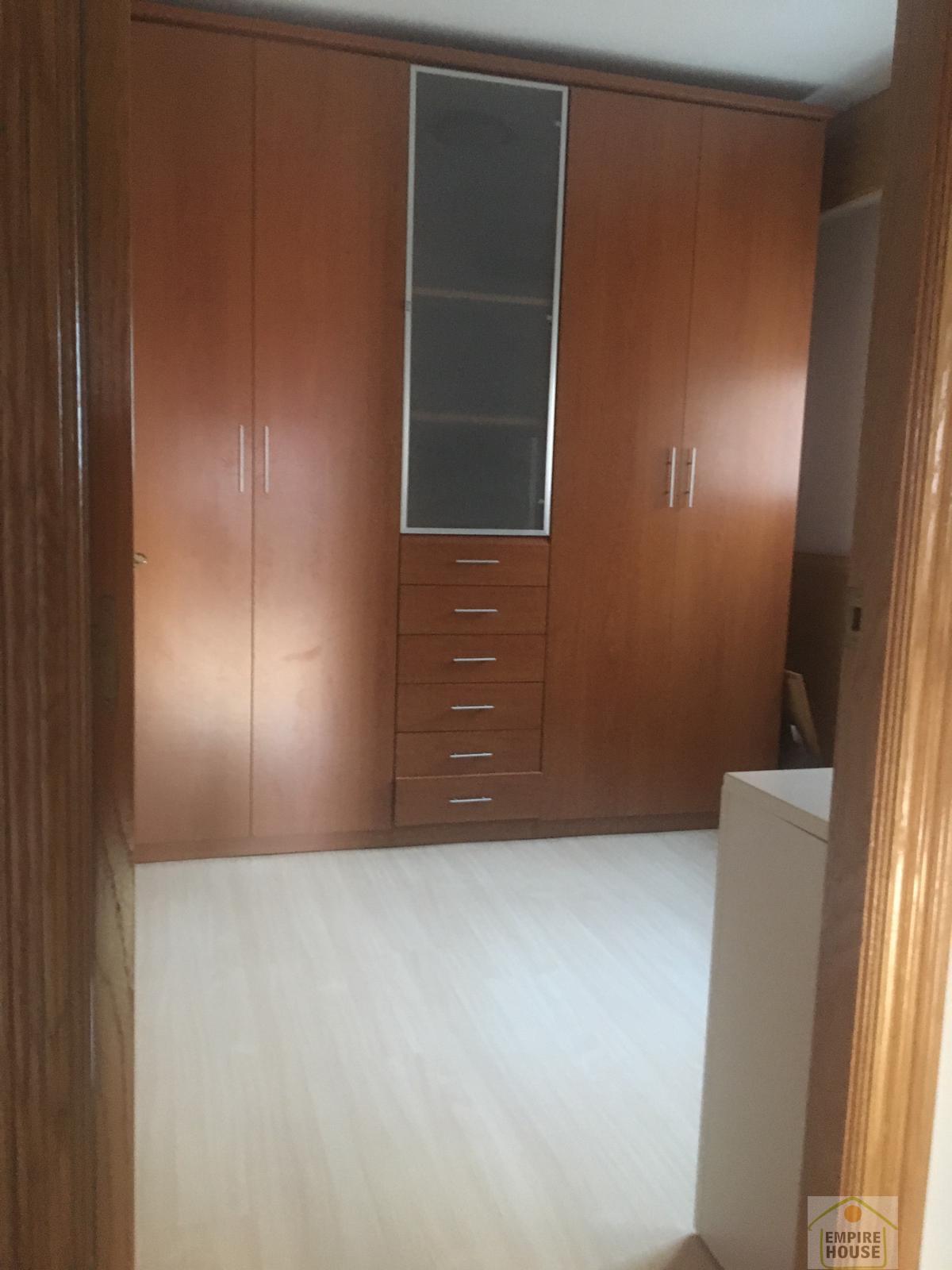 For sale of flat in Valencia