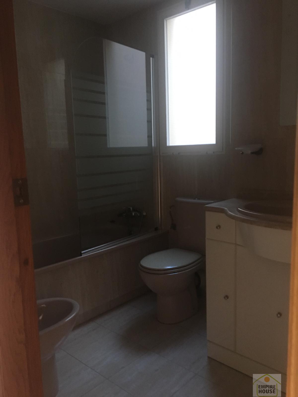 For sale of flat in Valencia
