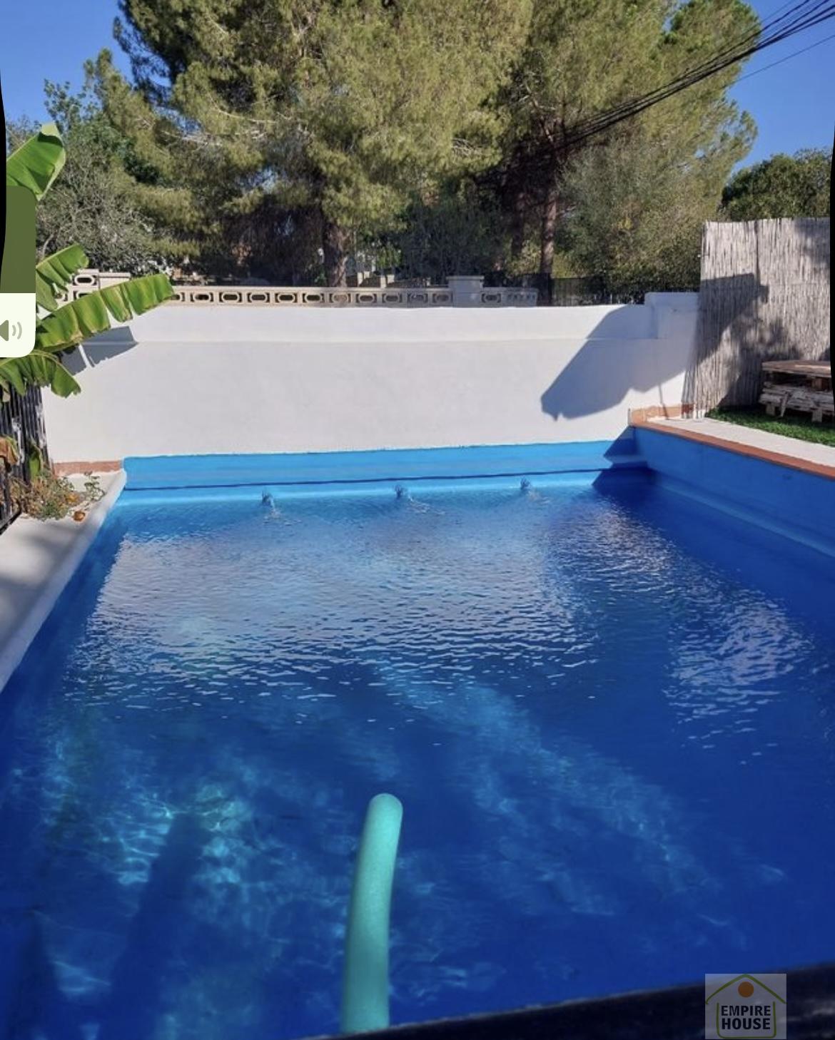 For sale of house in Monserrat