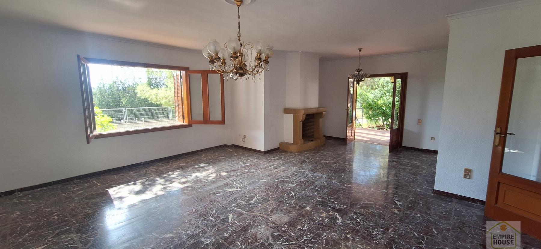 For sale of chalet in Alberic