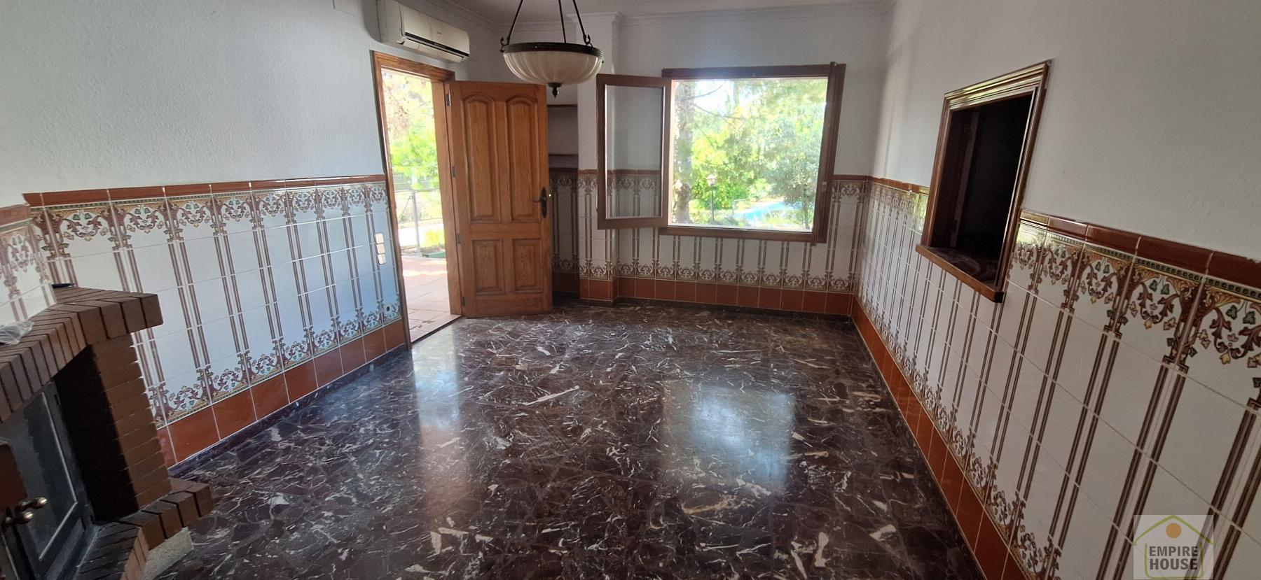 For sale of chalet in Alberic