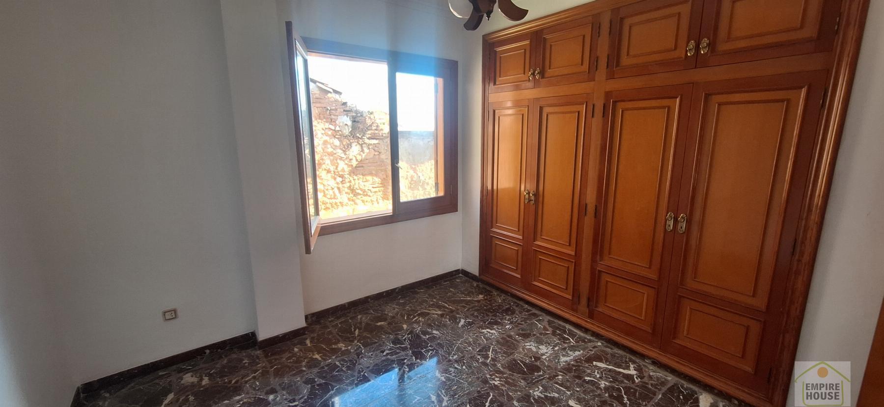 For sale of chalet in Alberic