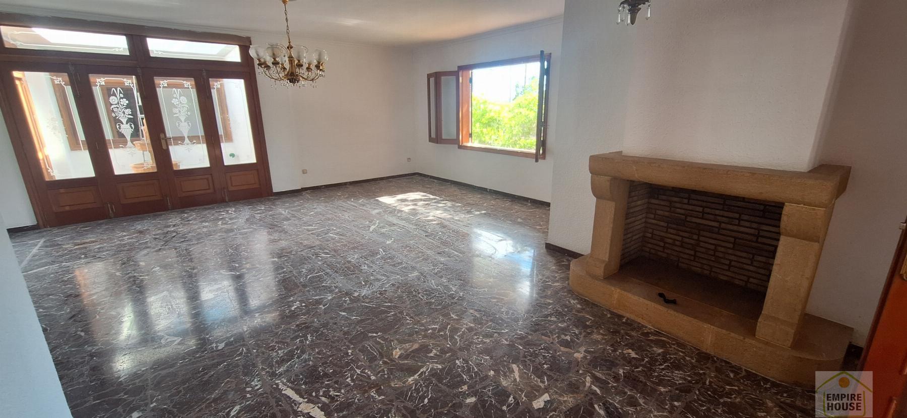 For sale of chalet in Alberic