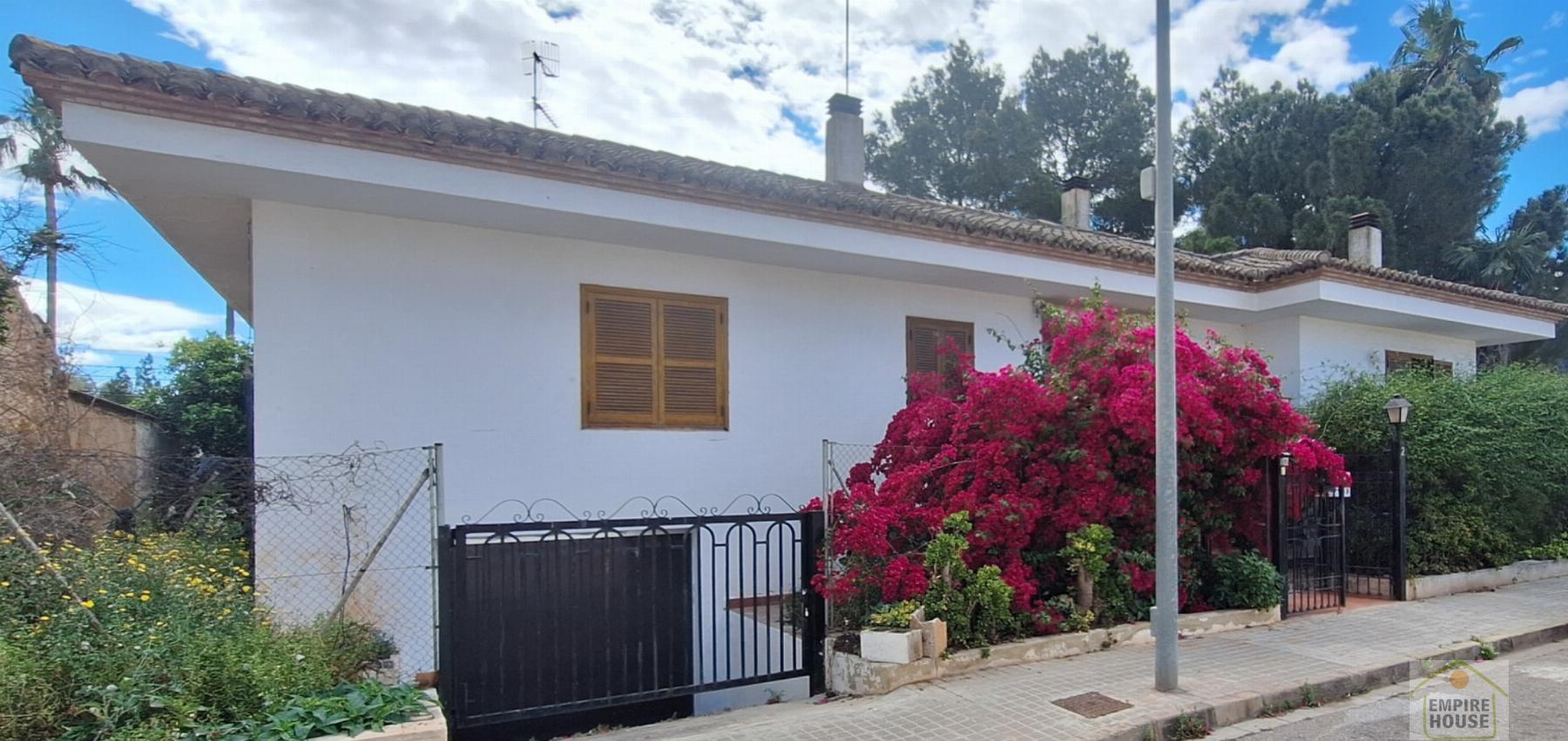 For sale of chalet in Alberic