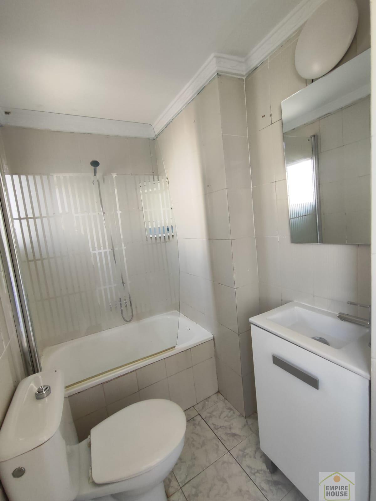 For rent of flat in Valencia