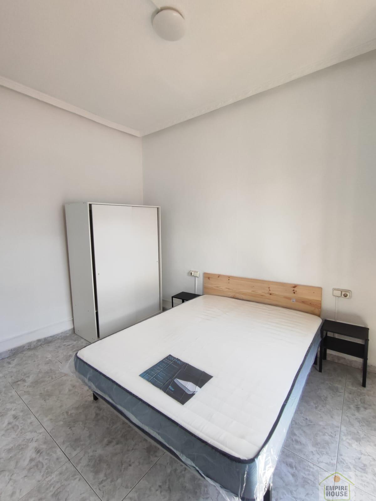 For rent of flat in Valencia