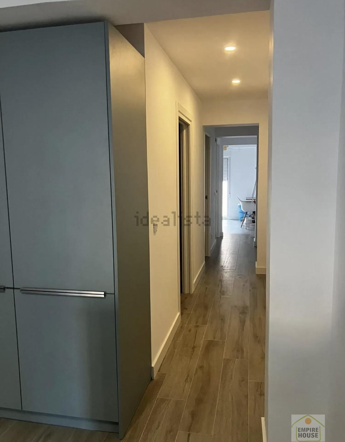 For sale of flat in Valencia