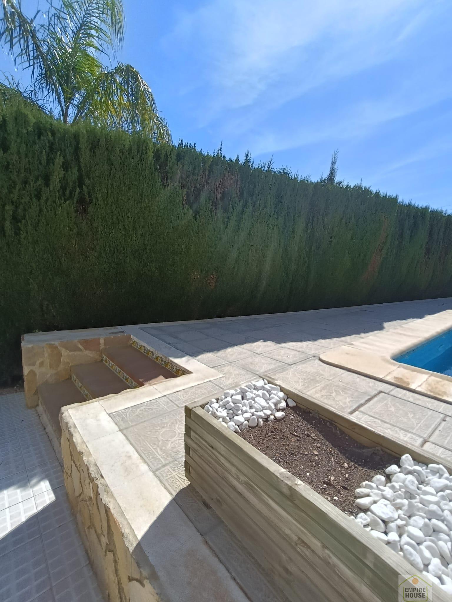For sale of chalet in Benifaió