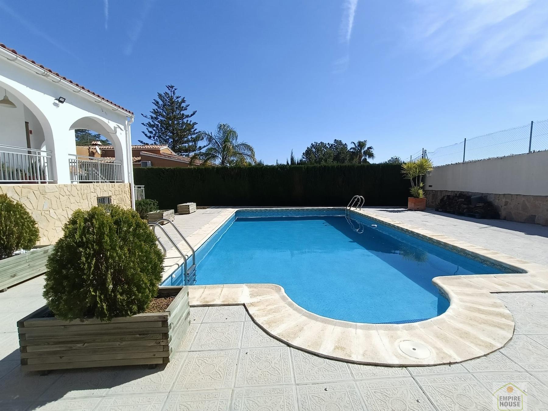 For sale of chalet in Benifaió