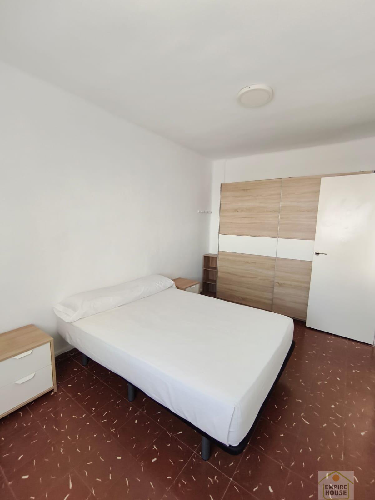 For rent of flat in Valencia