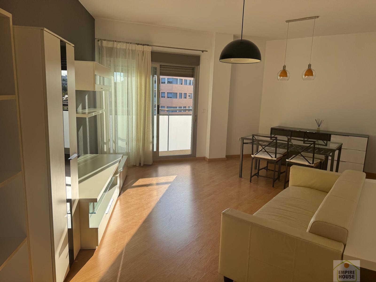 For sale of flat in Torrent