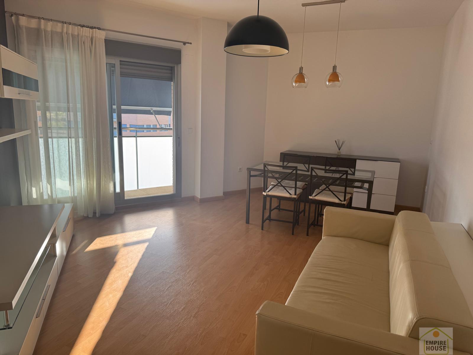For sale of flat in Torrent