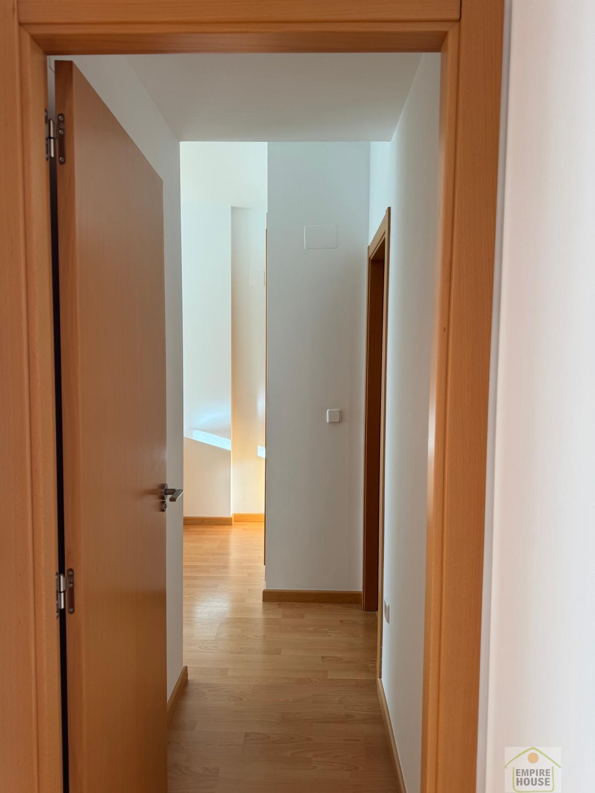 For sale of flat in Torrent