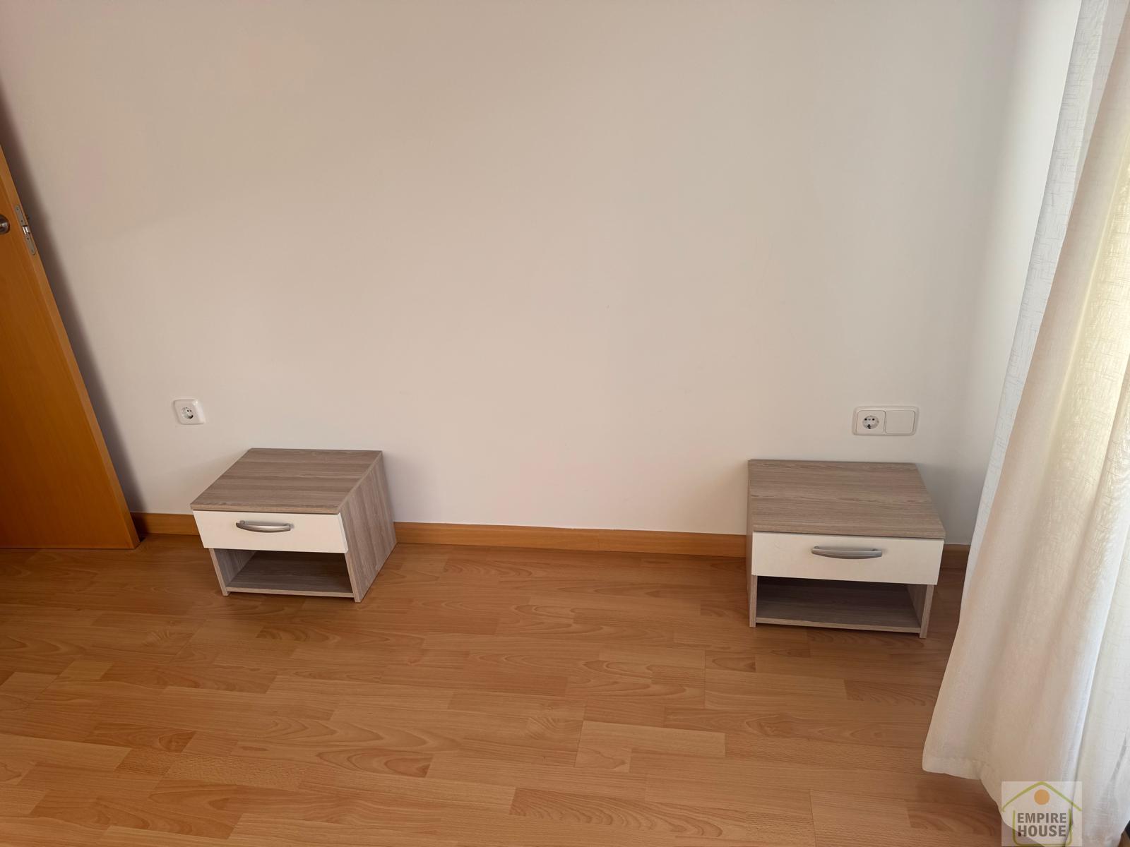 For sale of flat in Torrent