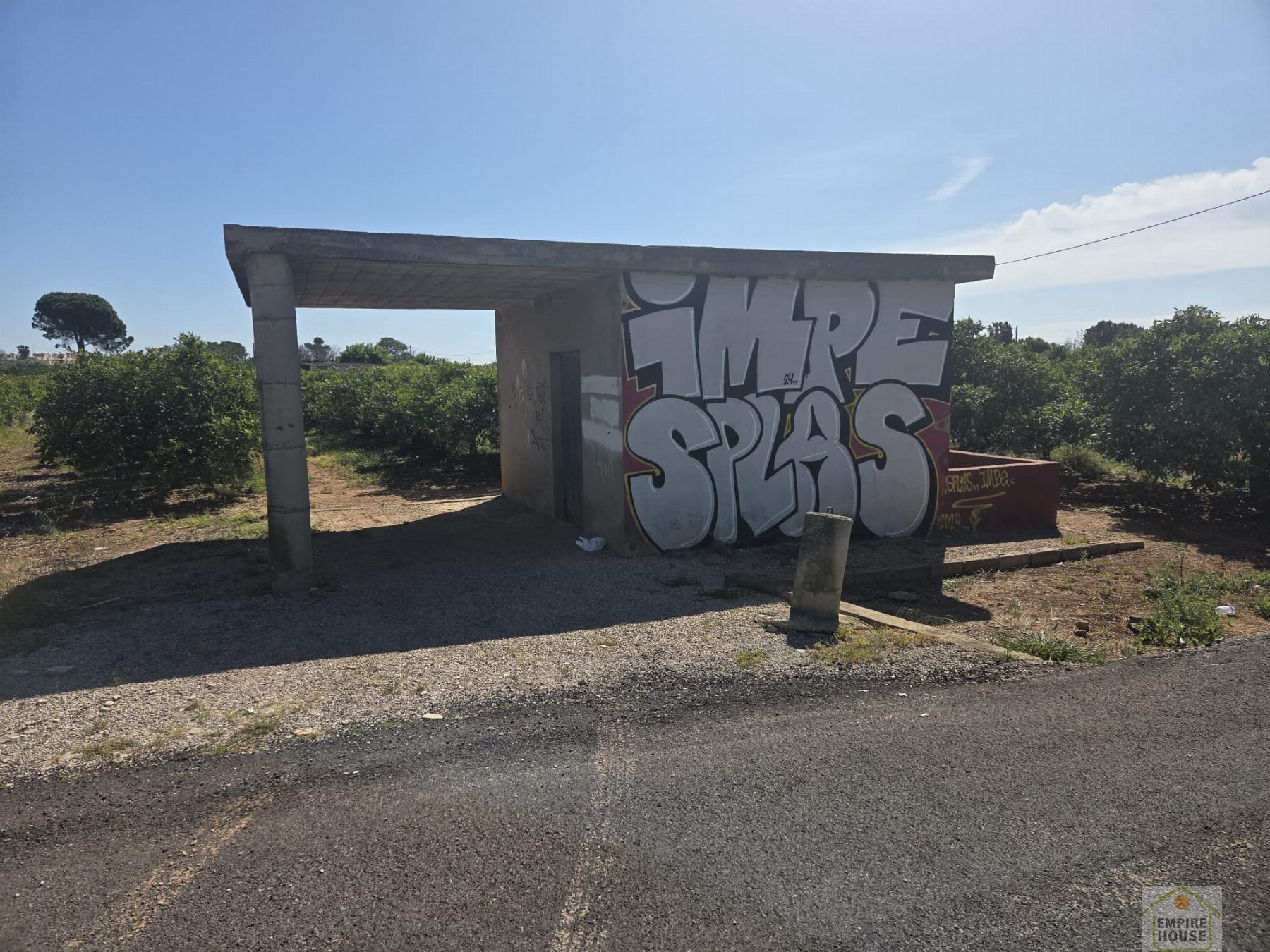 Venta de finca rústica en Benicull de Xúquer