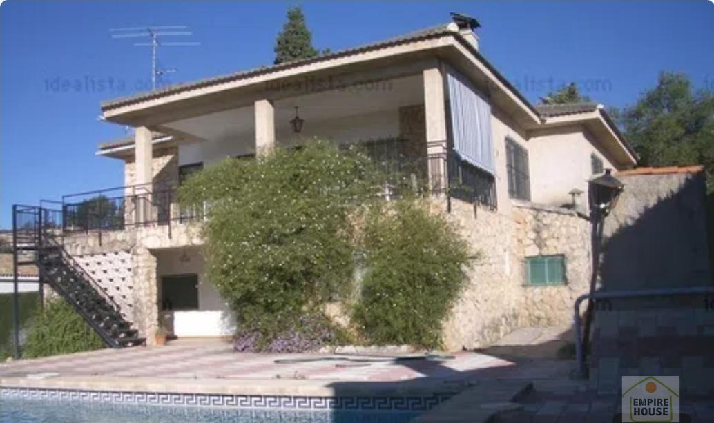 Venta de chalet en Torrent