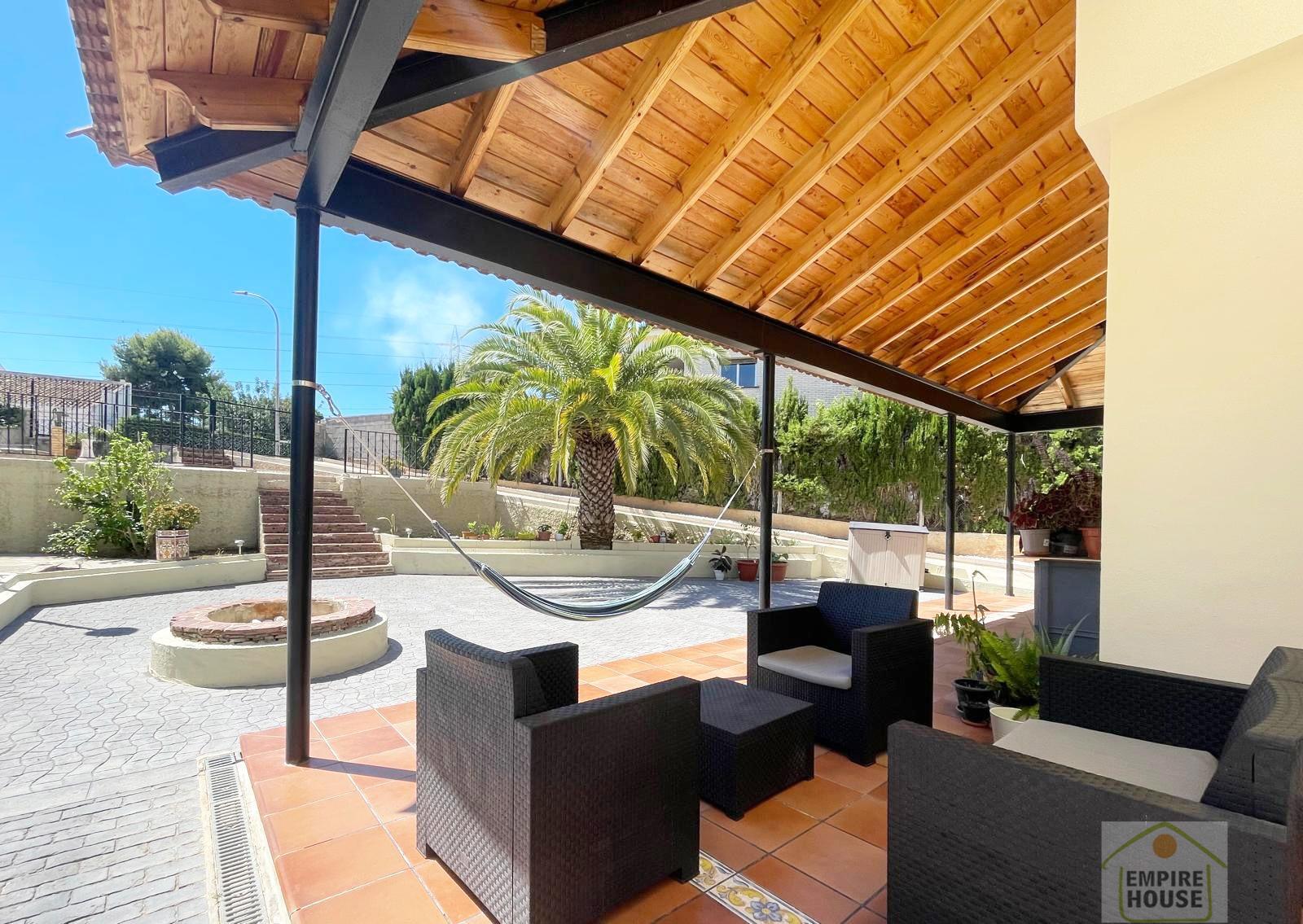 Venta de chalet en Torrent