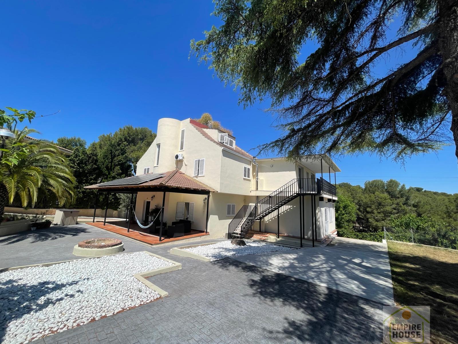 Venta de chalet en Torrent