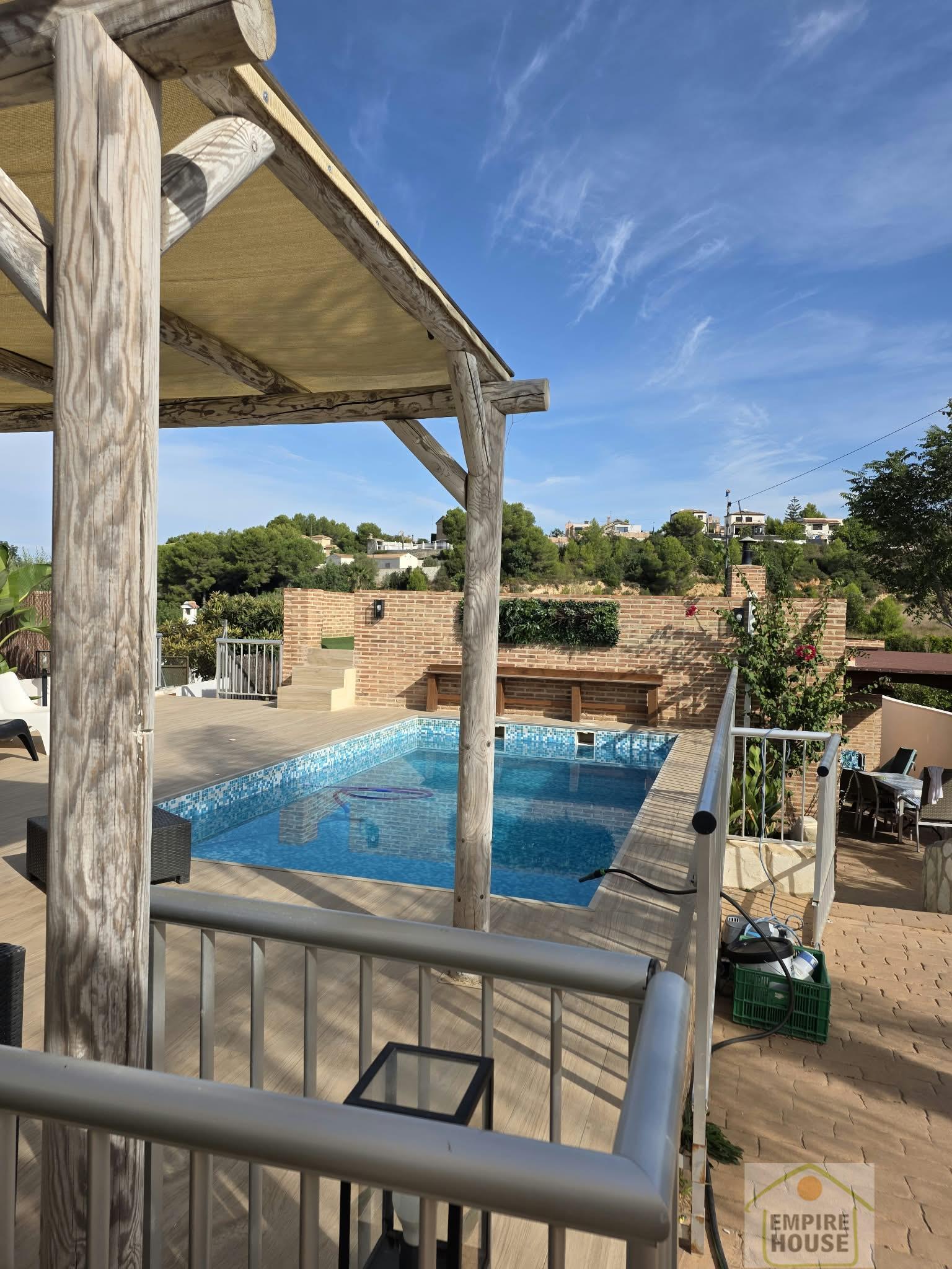 Venta de chalet en Monserrat