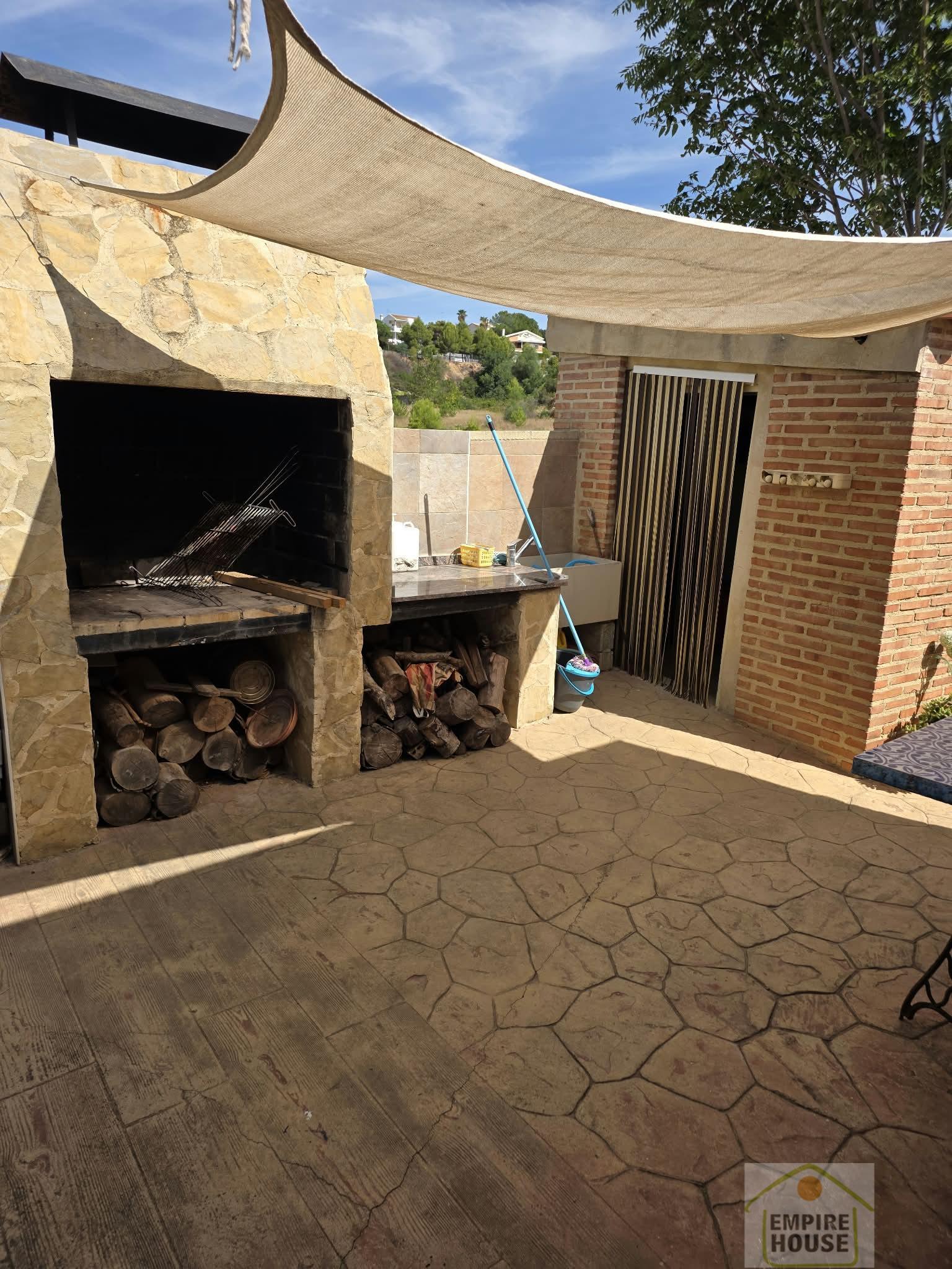 Venta de chalet en Monserrat