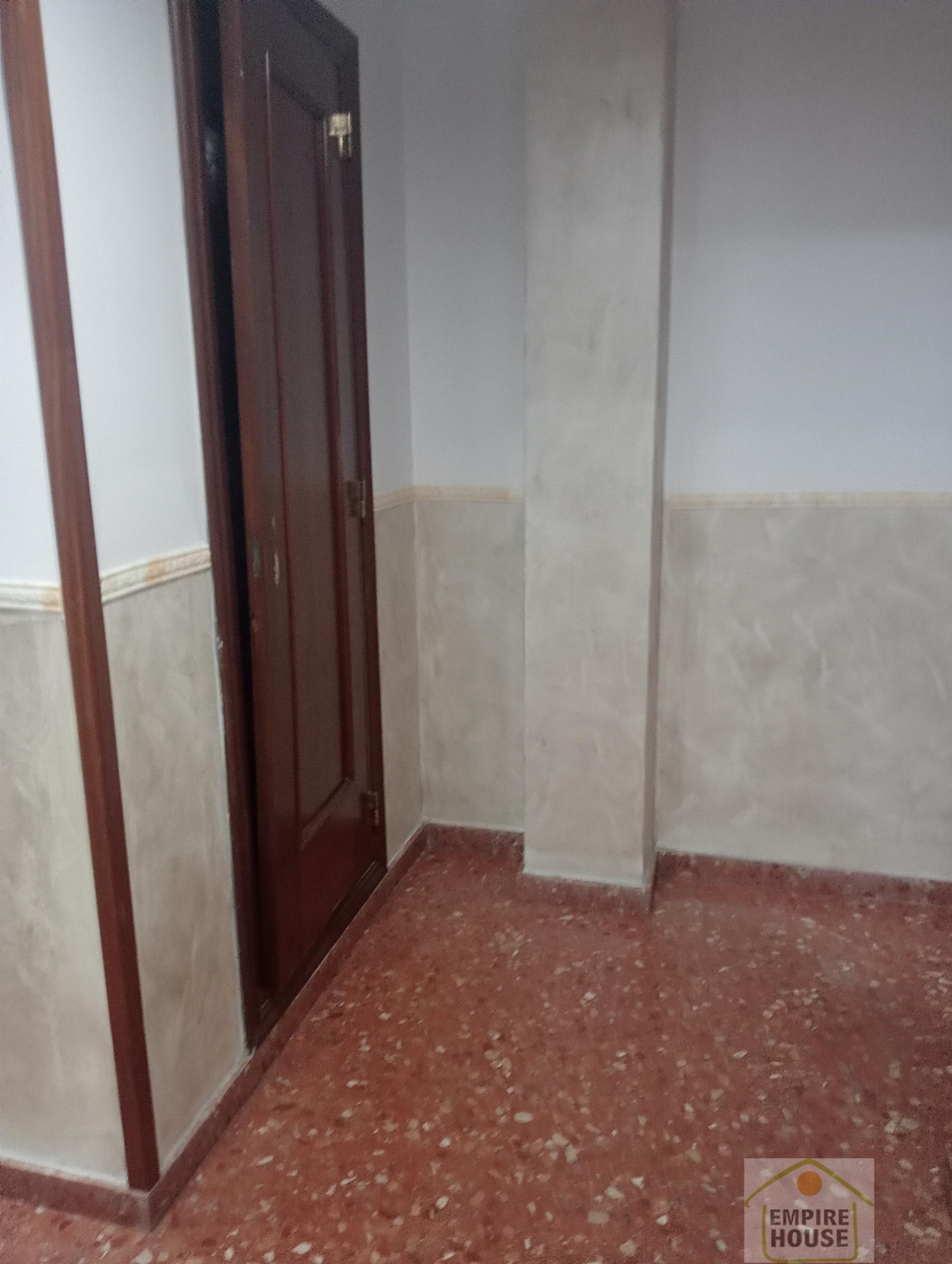 For sale of house in Algemesí
