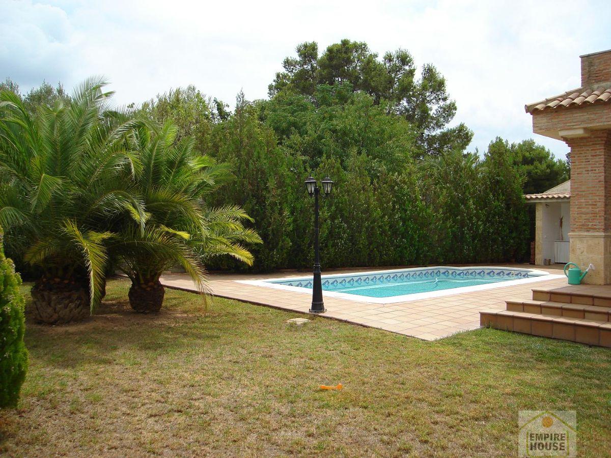 Venta de chalet en Monserrat