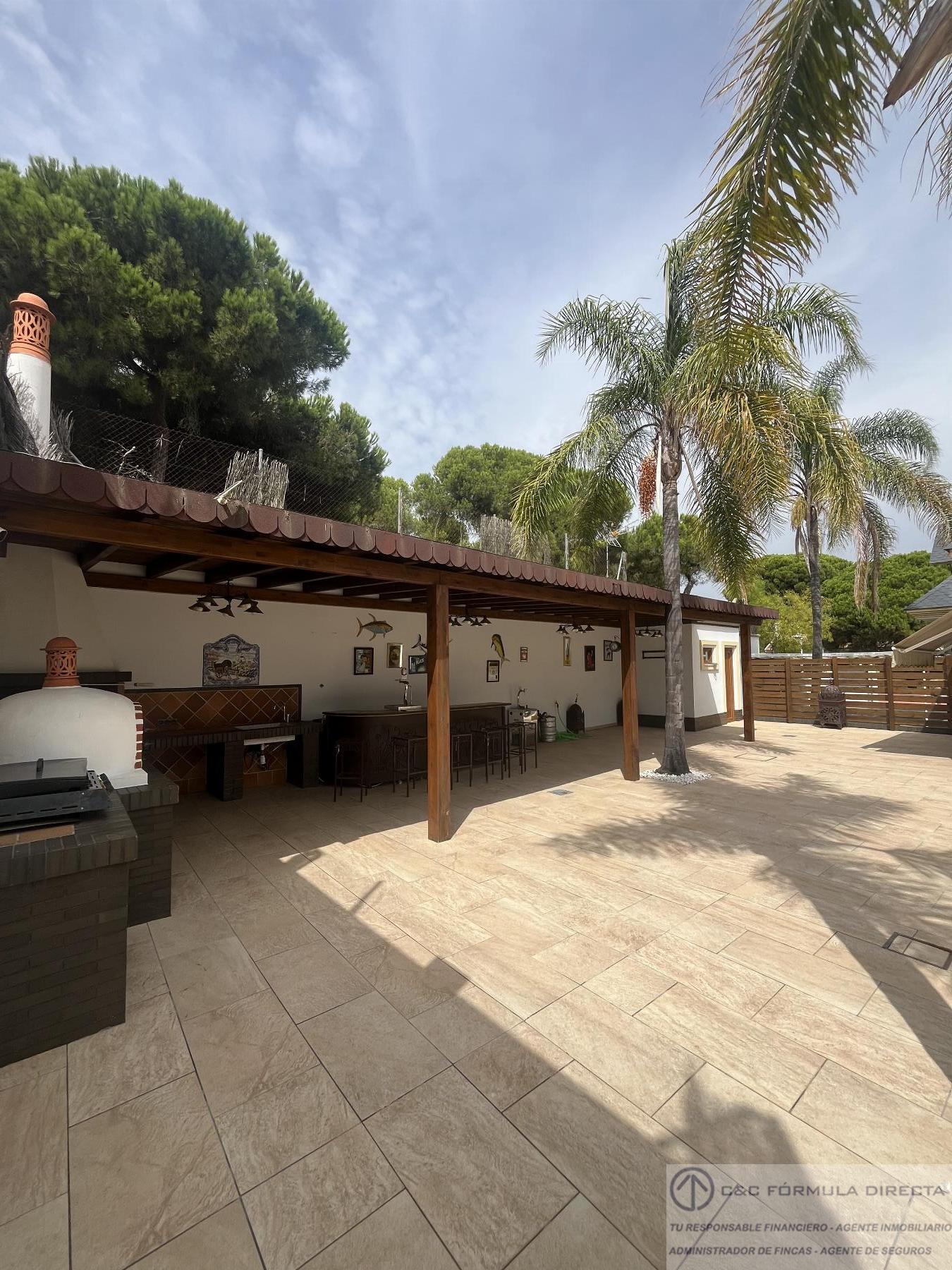 Venta de chalet en Cartaya