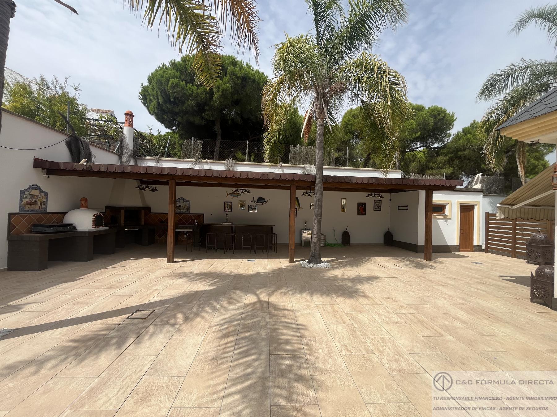 Venta de chalet en Cartaya