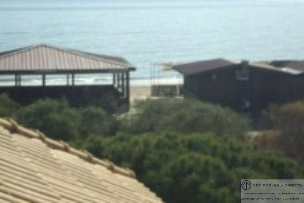 Verkoop van duplex appartement in Isla Cristina