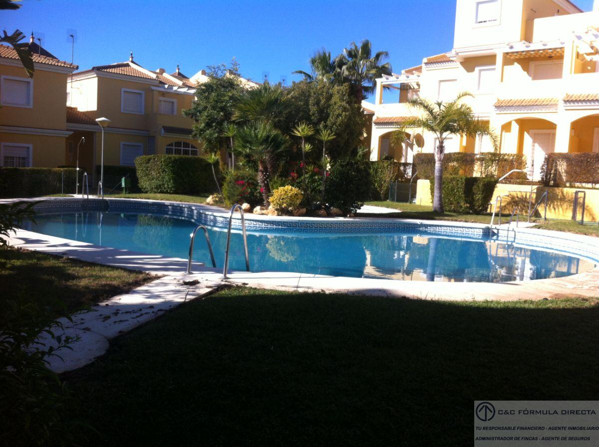 For rent of flat in Lepe