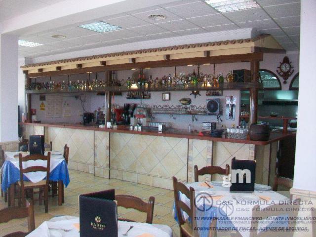 For sale of commercial in Isla Cristina