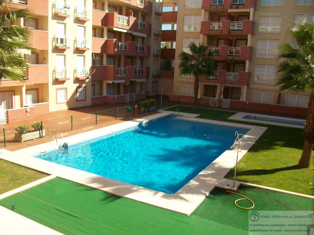 For rent of flat in Isla Cristina