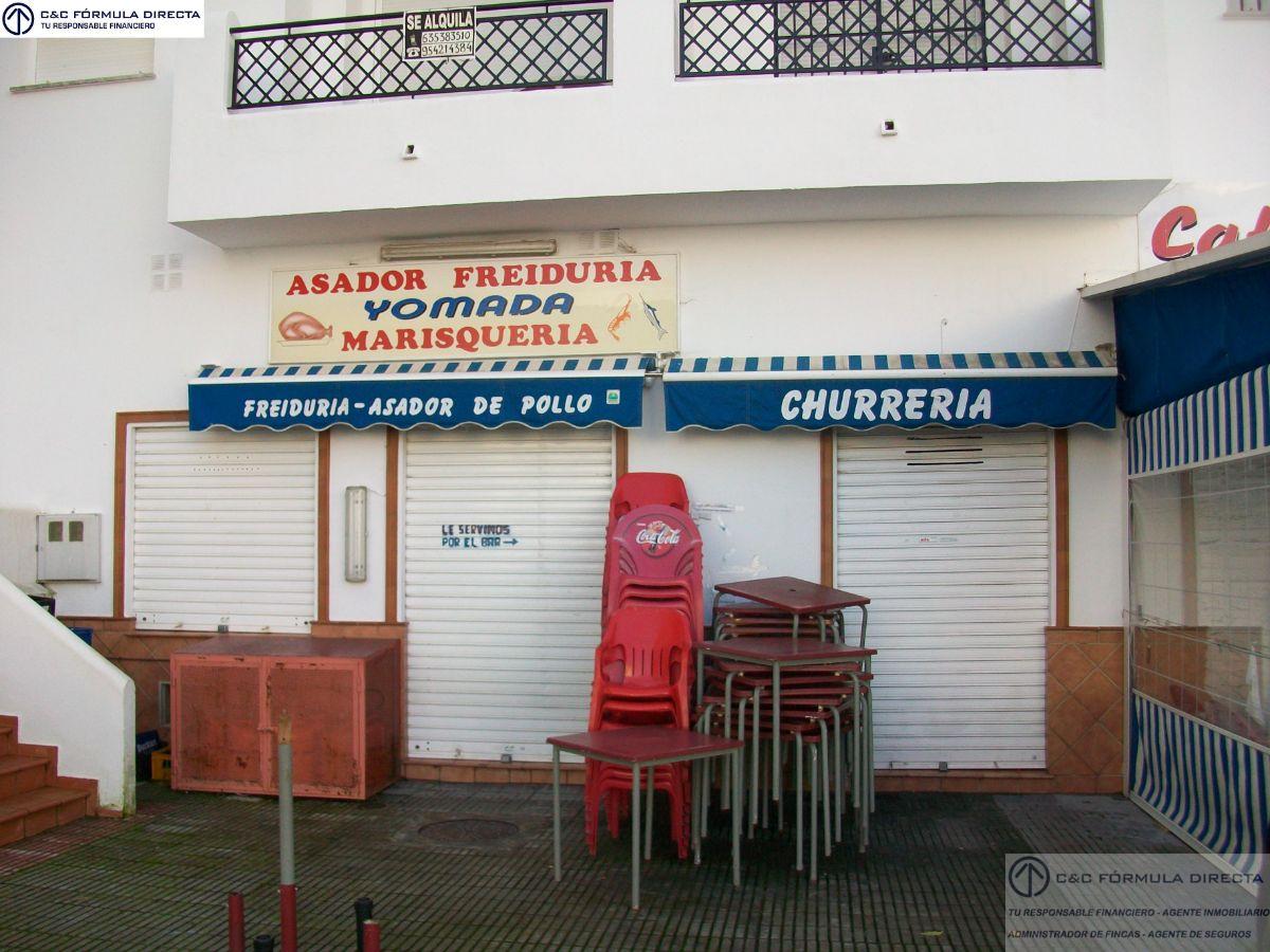 Venta de local comercial en Cartaya