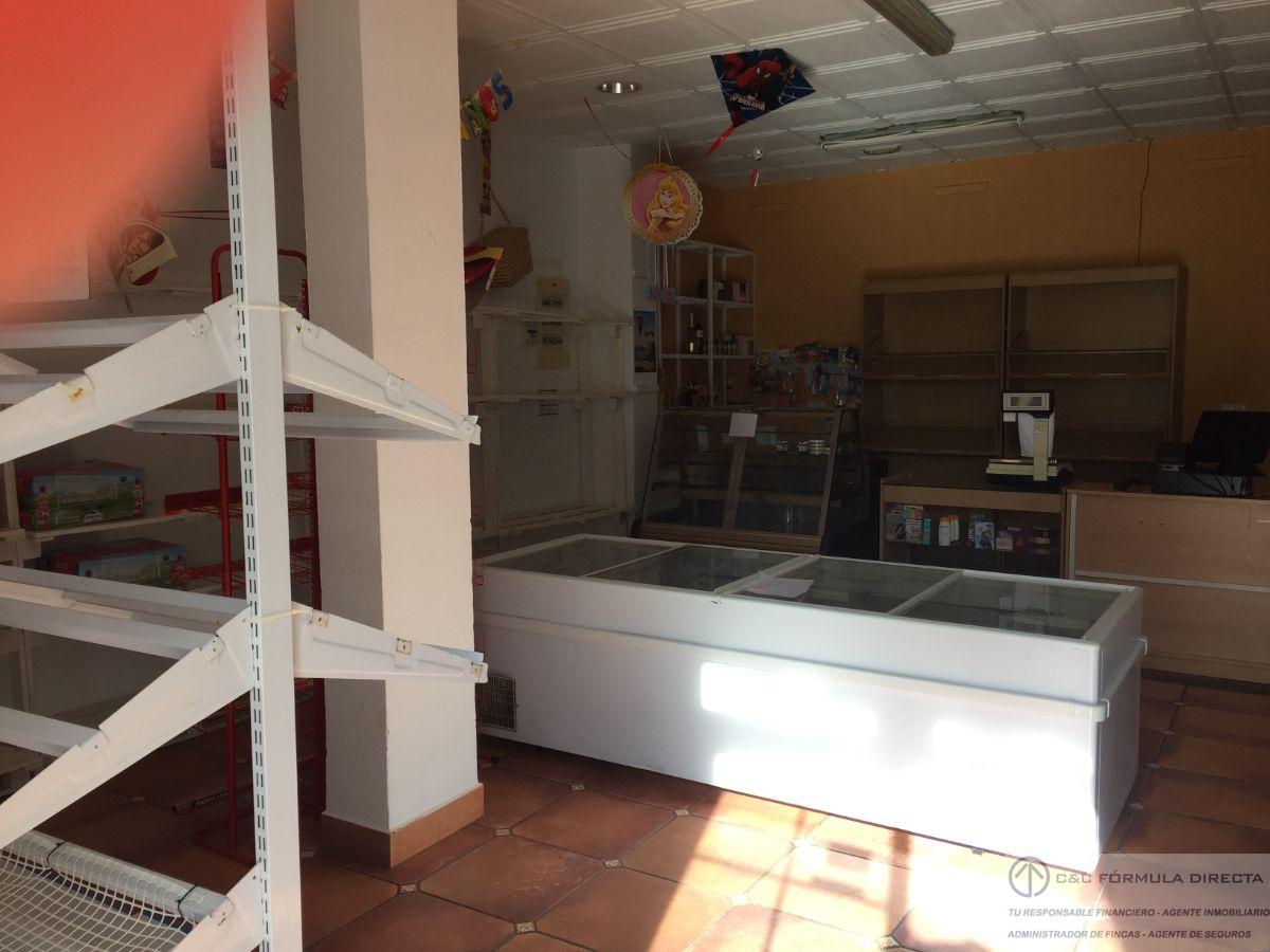 Venta de local comercial en Cartaya