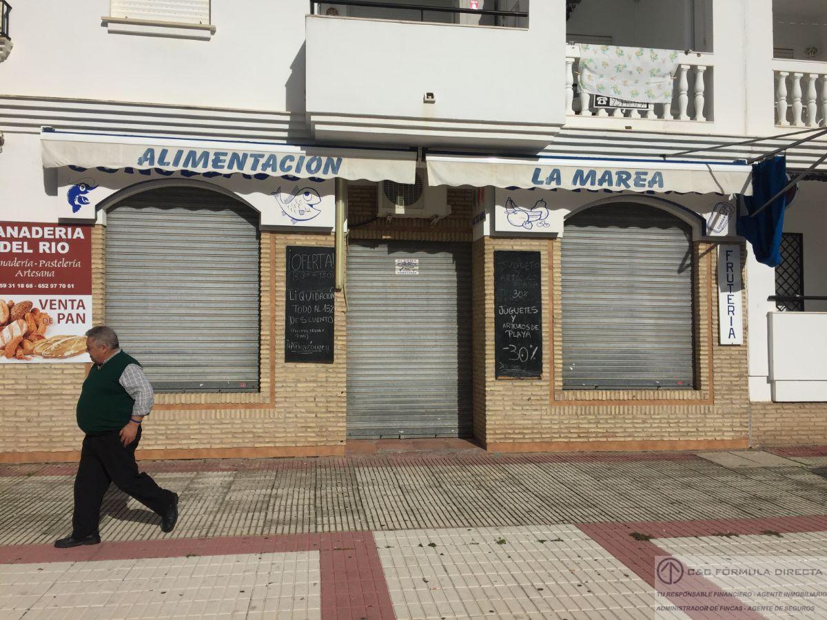 Venta de local comercial en Cartaya