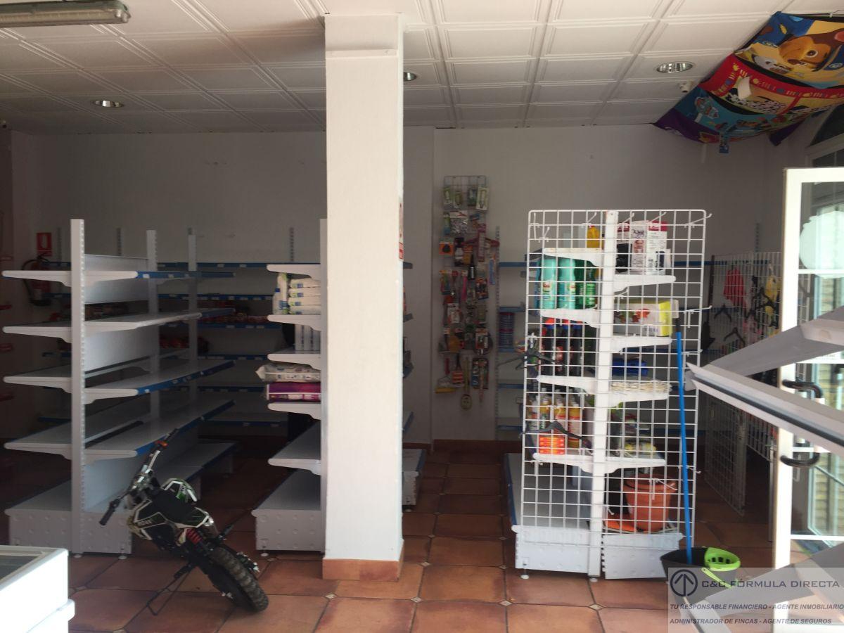 Venta de local comercial en Cartaya