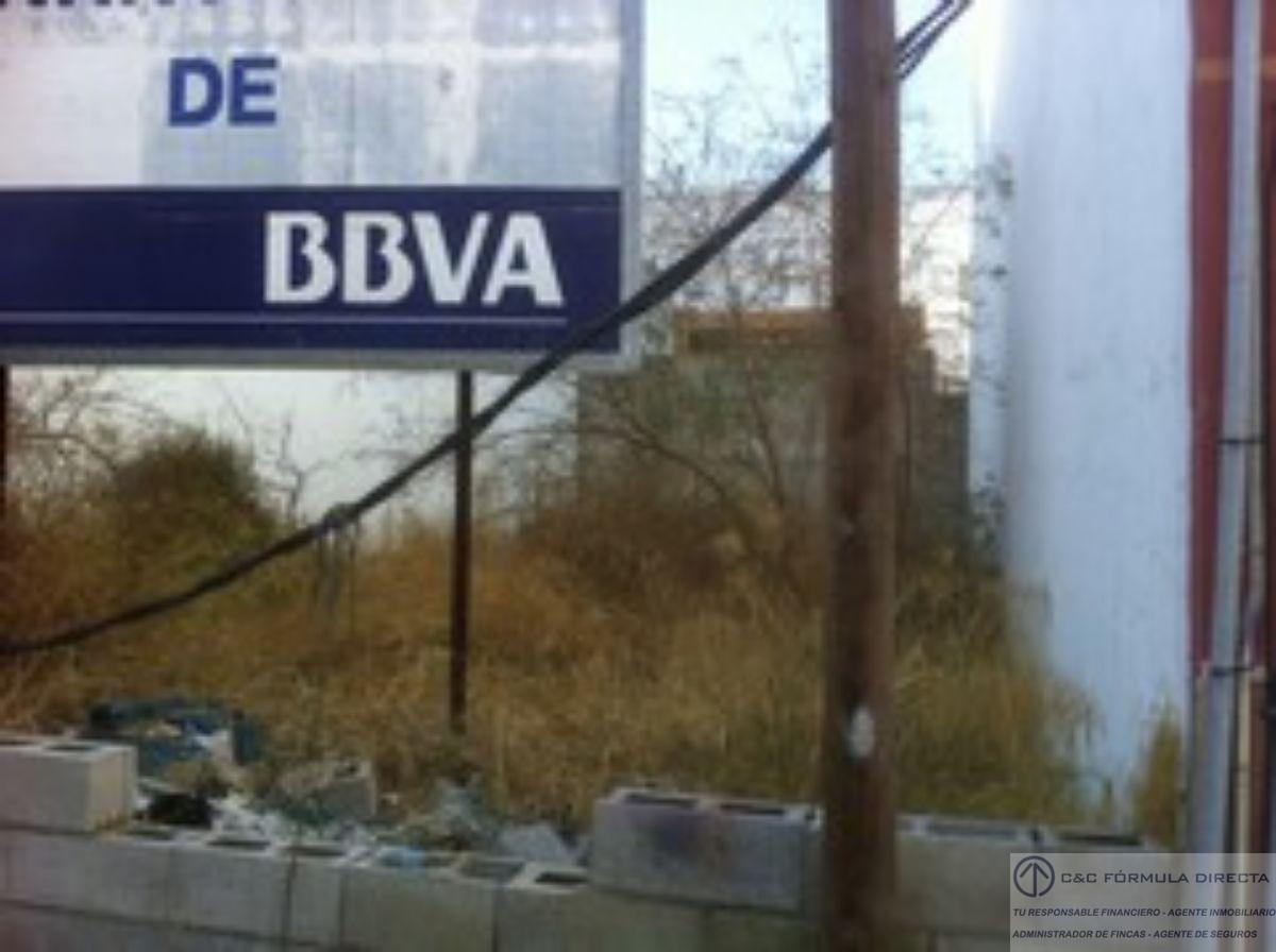 For sale of land in Huelva