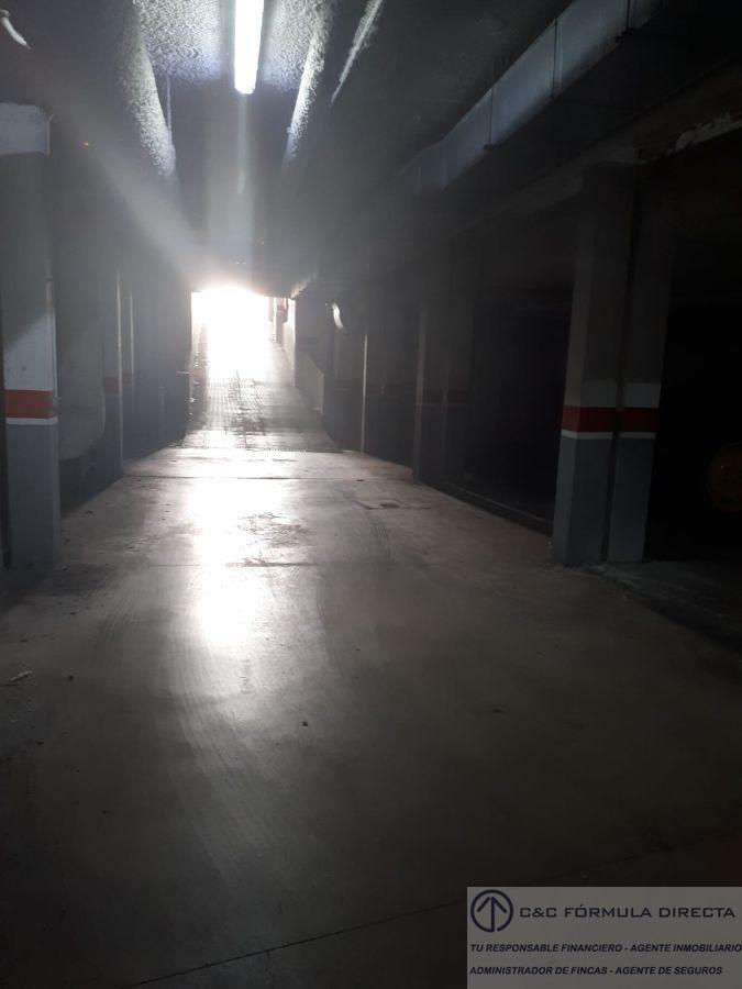 Zu verkaufen von garage in
 Lepe