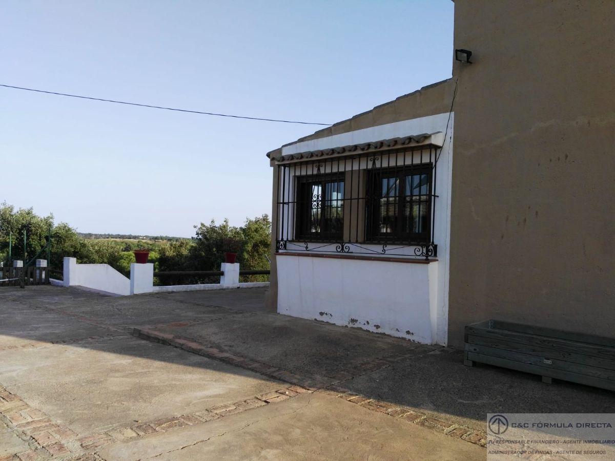 For sale of chalet in Villablanca