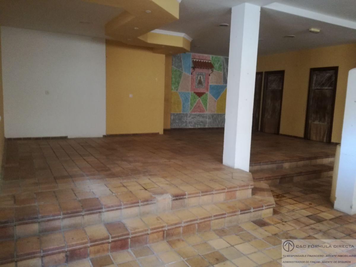 Venta de local comercial en Lepe