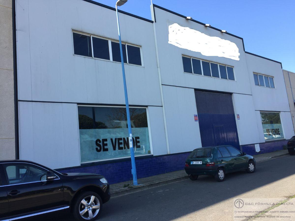 For sale of industrial plant/warehouse in Lepe