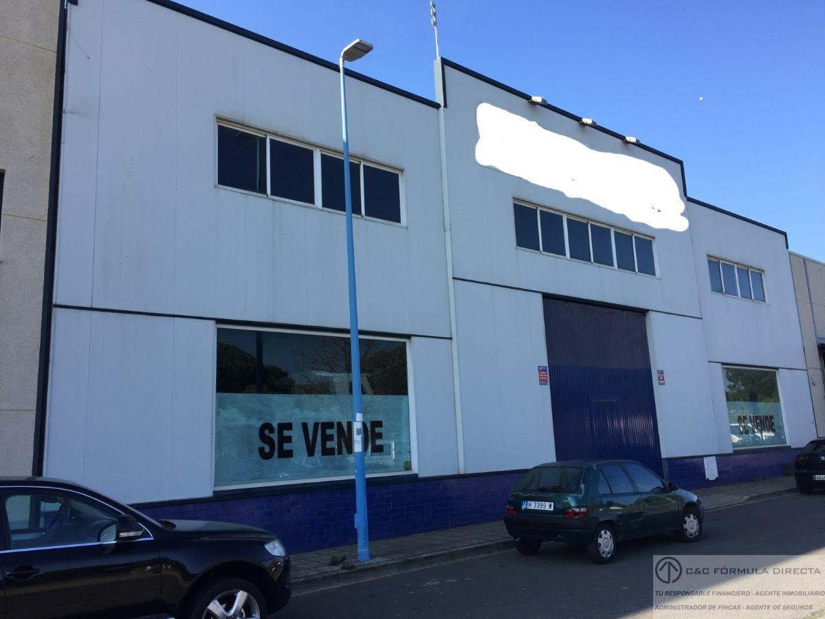 For sale of industrial plant/warehouse in Lepe