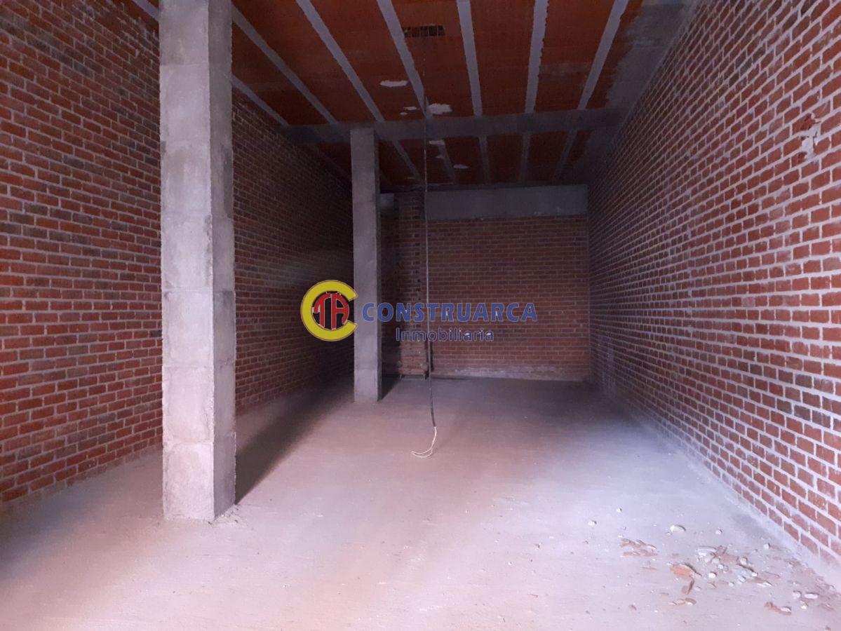 Venta de local comercial en Talavera de la Reina